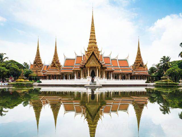 到泰國旅游度假好嗎英語(去泰國旅游翻譯)