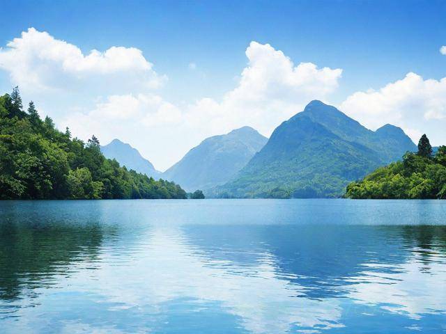 深度解析，商務(wù)簽證與旅游簽證的異同及適用場(chǎng)景詳述