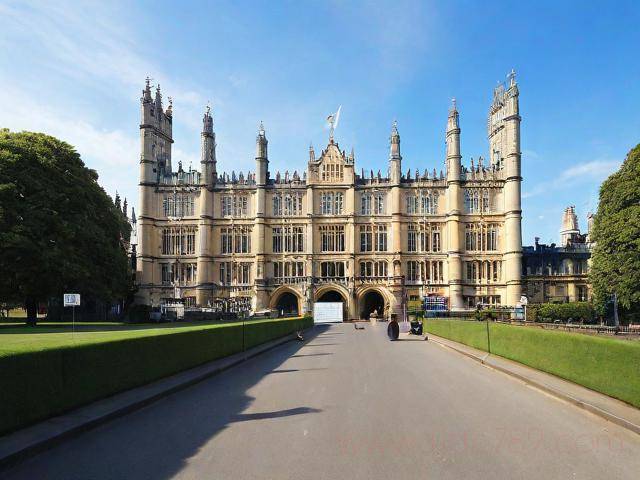 英國簽證費用大揭秘，詳析費用構(gòu)成與支付方式