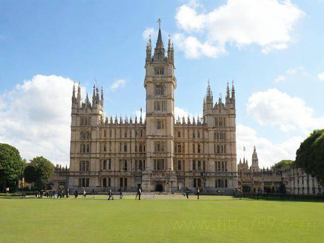 英國(guó)西班牙簽證拒簽(西班牙簽證被拒簽二簽可以通過(guò)嗎)